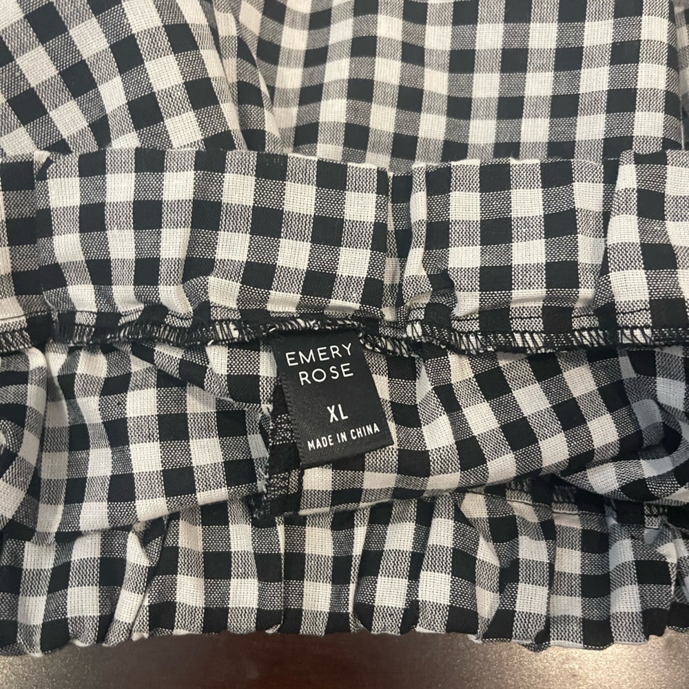 nwot emery rose shein Black and White gingham Sleeveless Top and Shorts Set - Picture 5 of 8